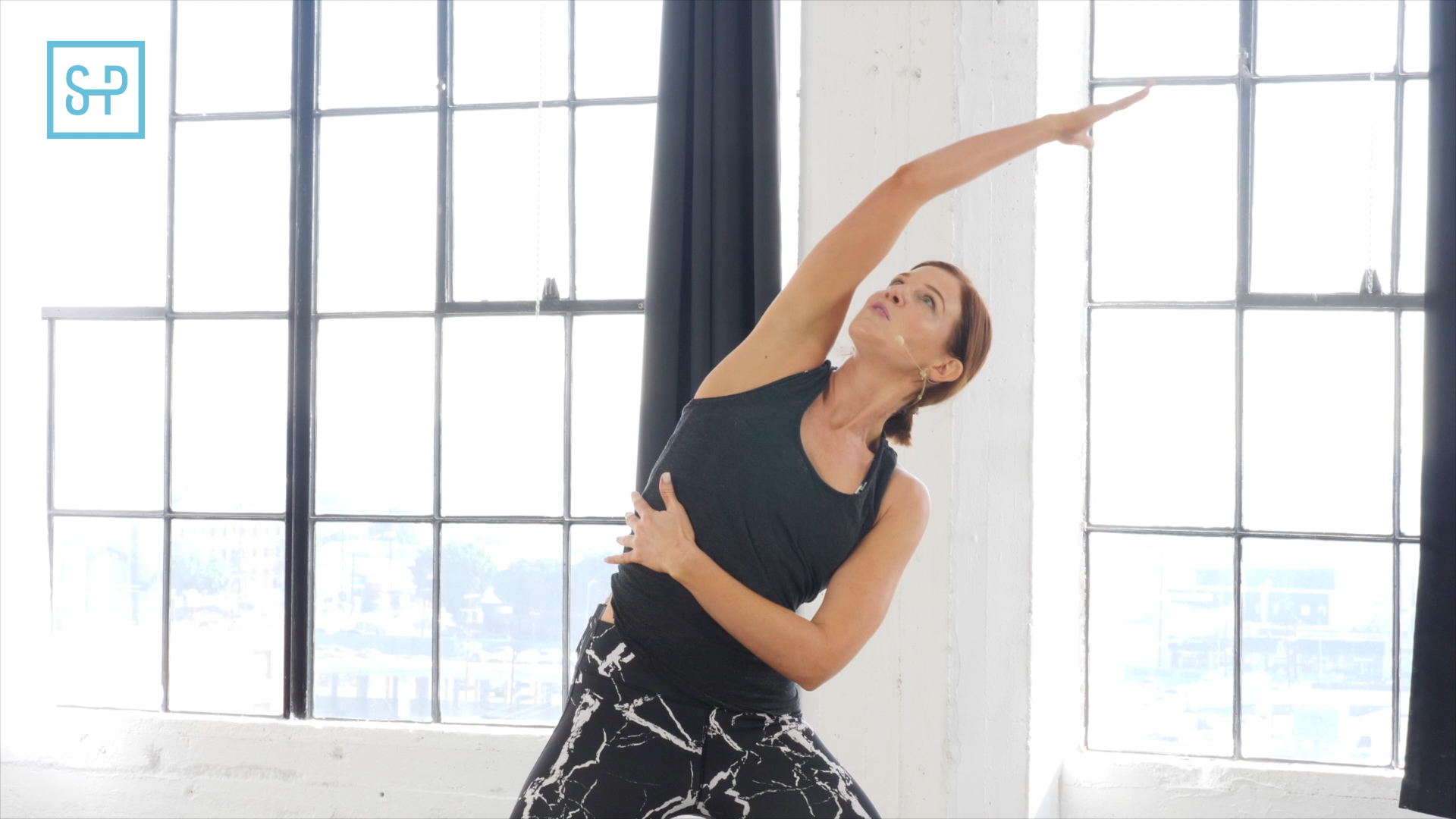 Bodyweight Arm Sculpt