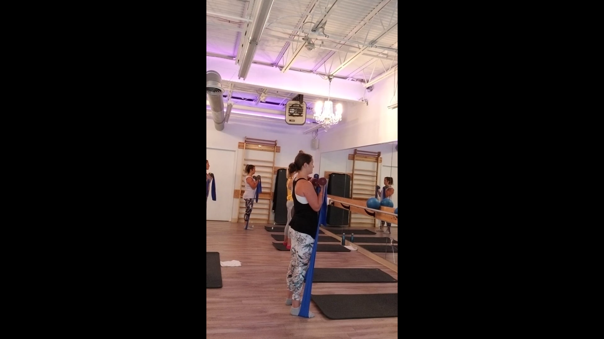 Boost Arms + Abs Emile