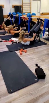 Barre Abs Trailer