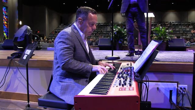 Westmore Church of God Praise and Wor...