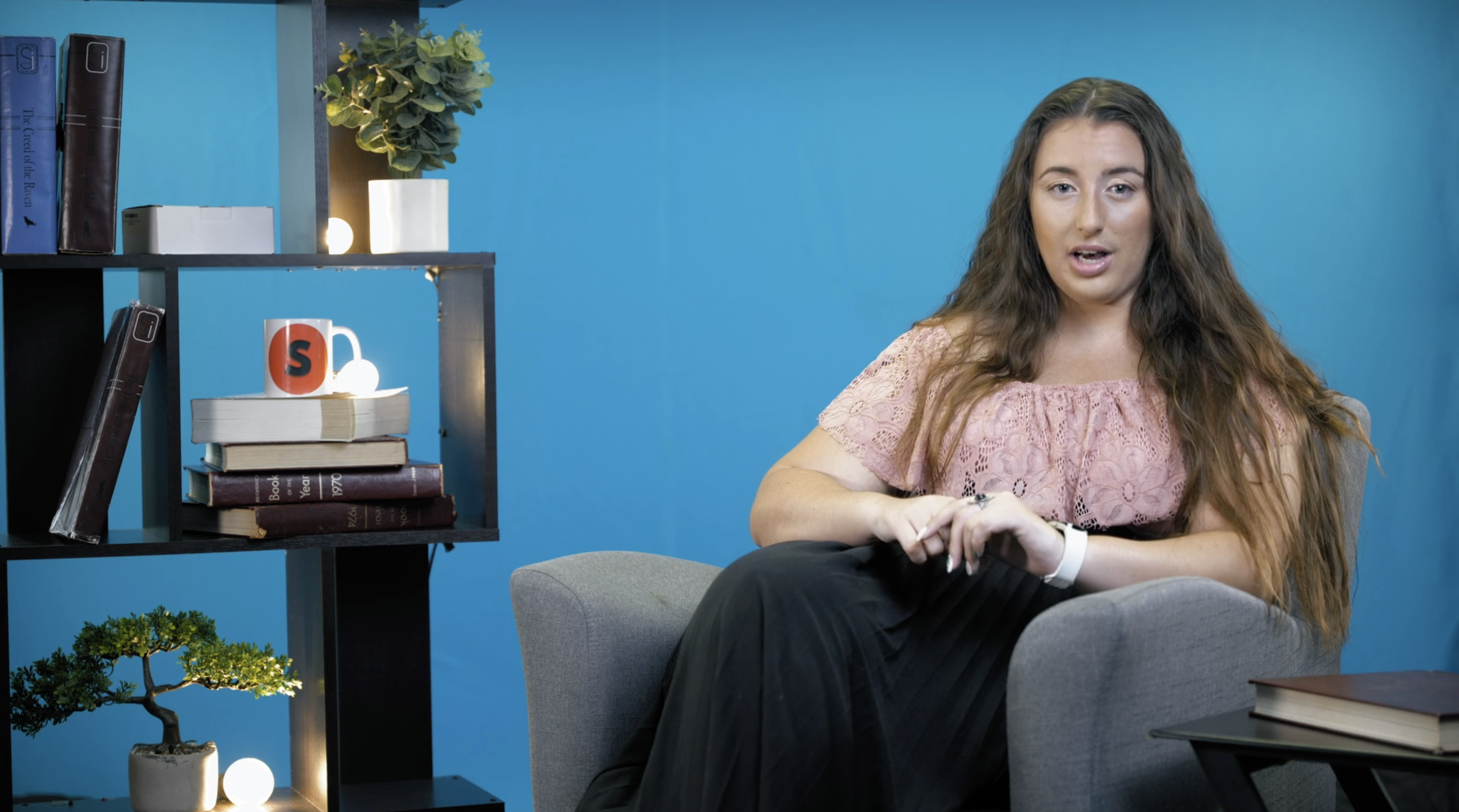 Afrikaanse Klanke / Afrikaans sounds of the alphabet 