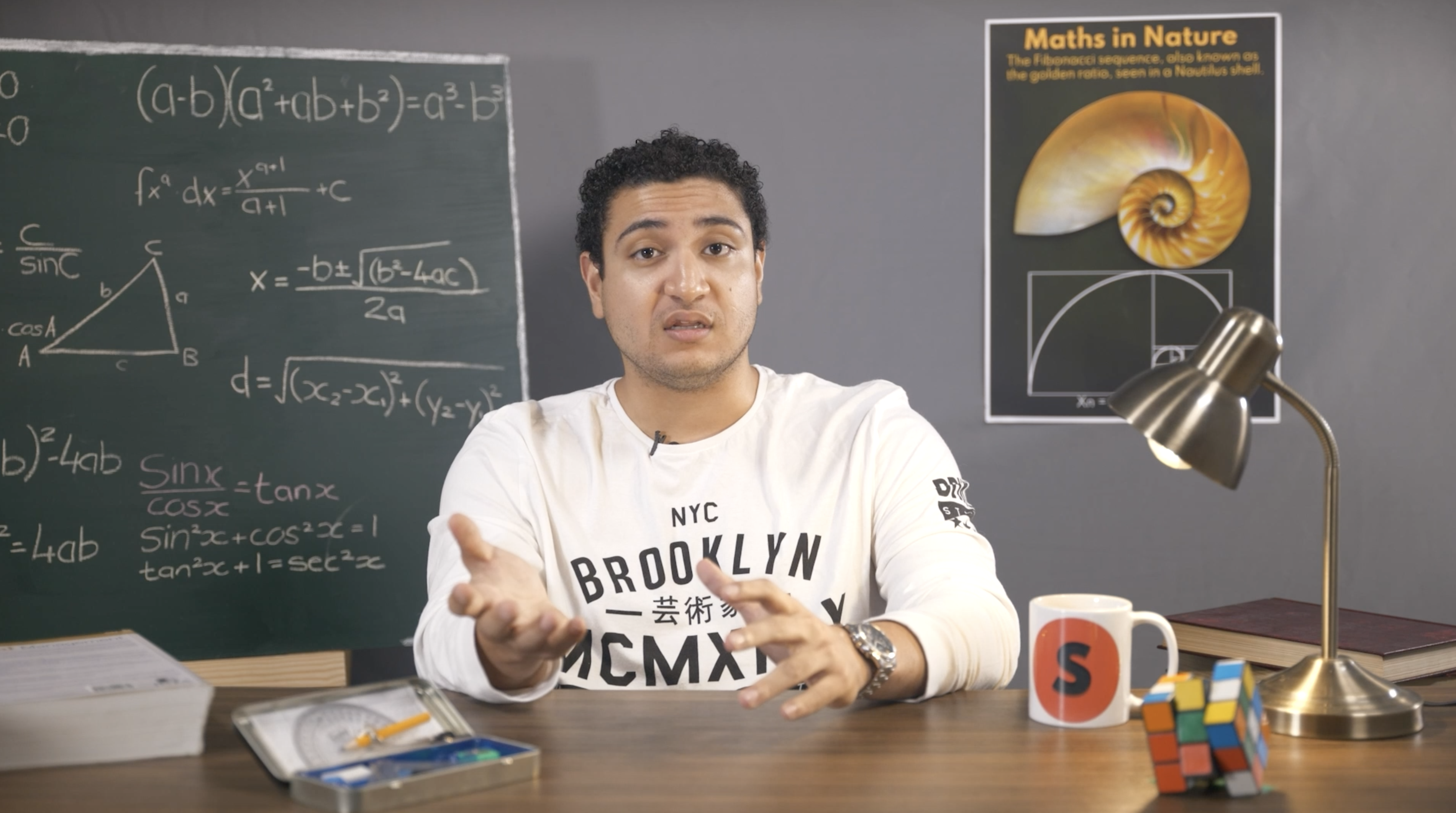 Algebraic Expressions Part 1: Rational and Irrational Numbers 