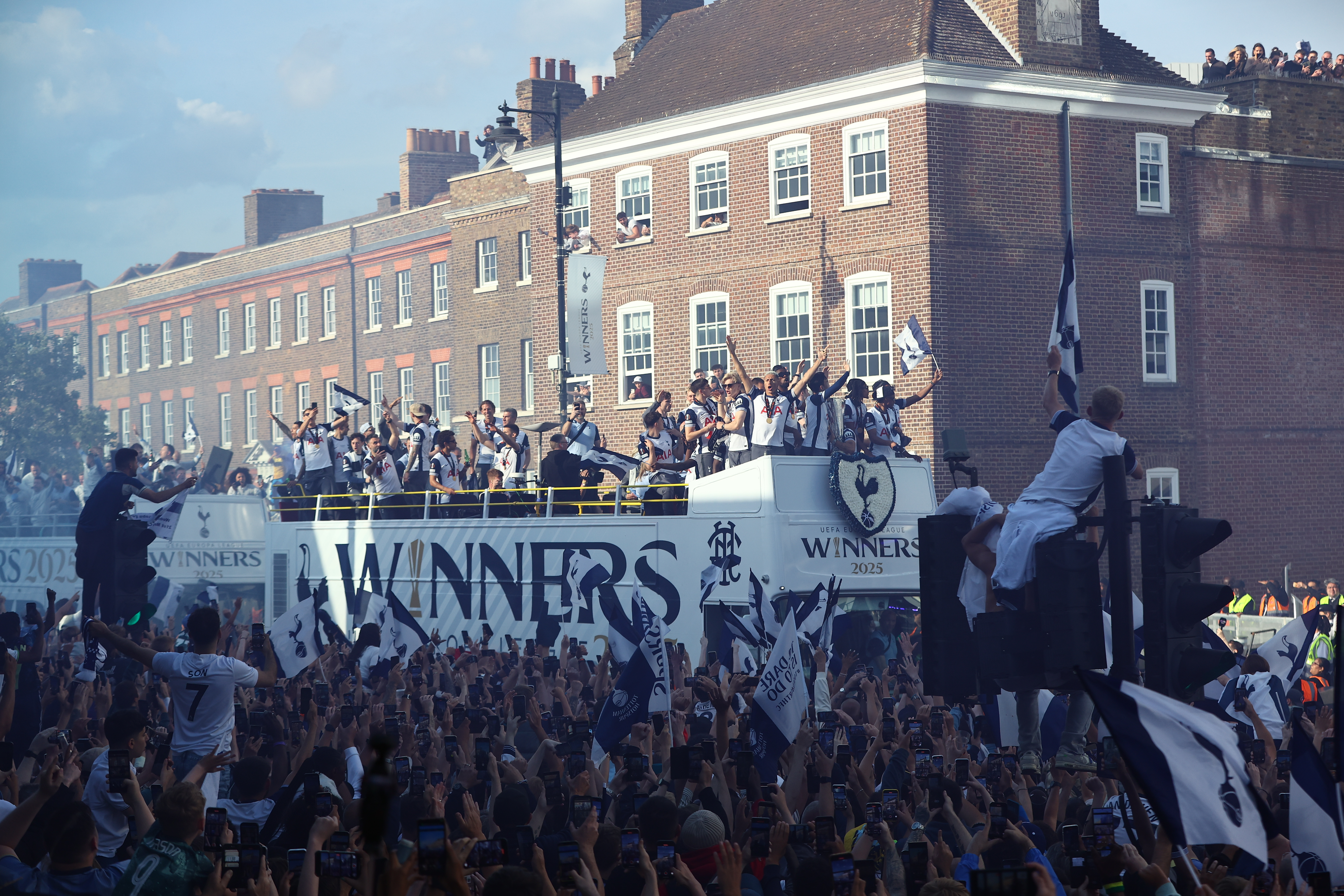 Behind the Scenes of Producing Tottenham Hotspur's Europa League Victory Parade