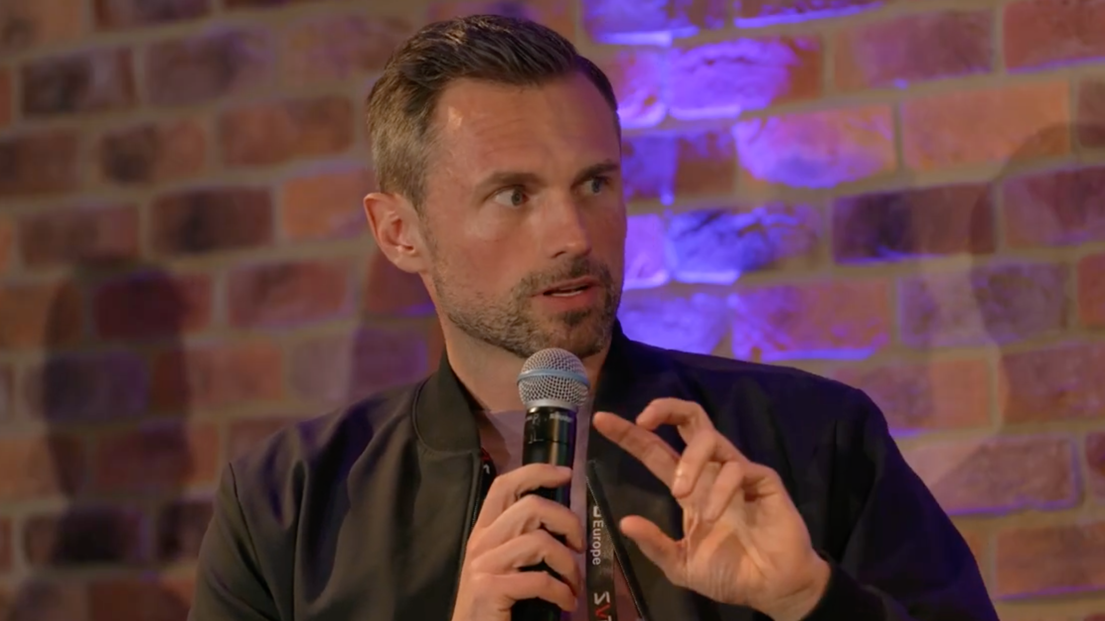 RefCam - Lessons from the German Bundesliga and Frauen-Bundesliga