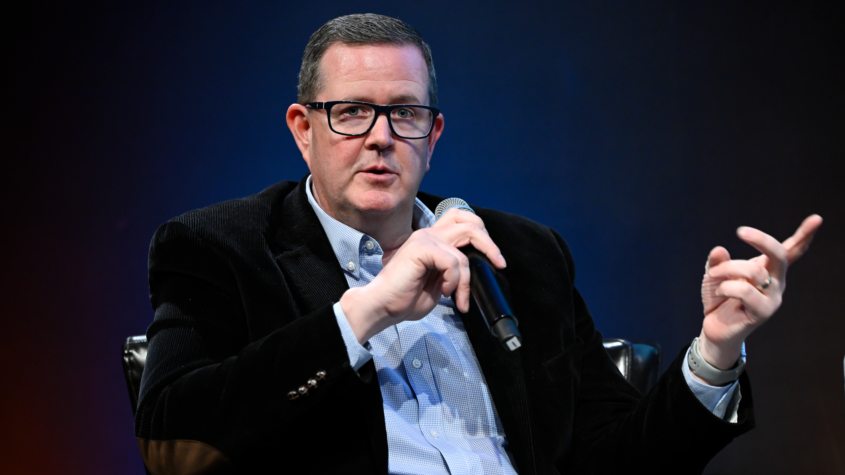 How to Manage a Remote Video Production Workforce