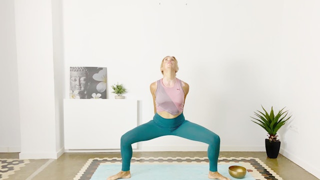 Yoga en casa | 60 min | Clase de yoga con Olga Bru