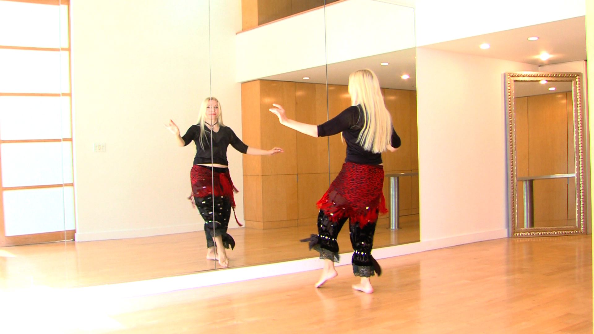 Belly dance travel step patterns - 2-count Steps