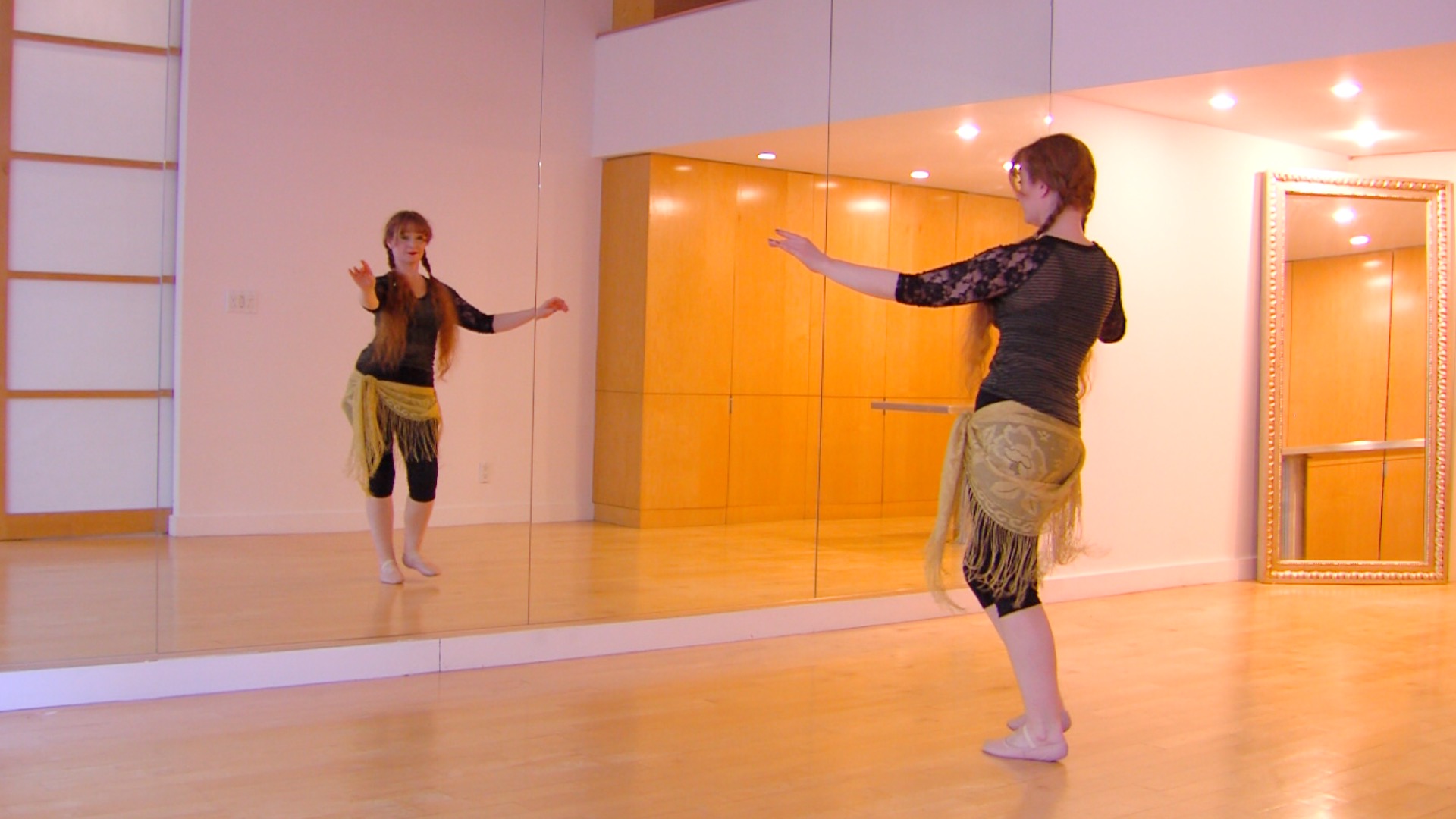 Belly Dance Progressive Technique Drill: Hip Tilts