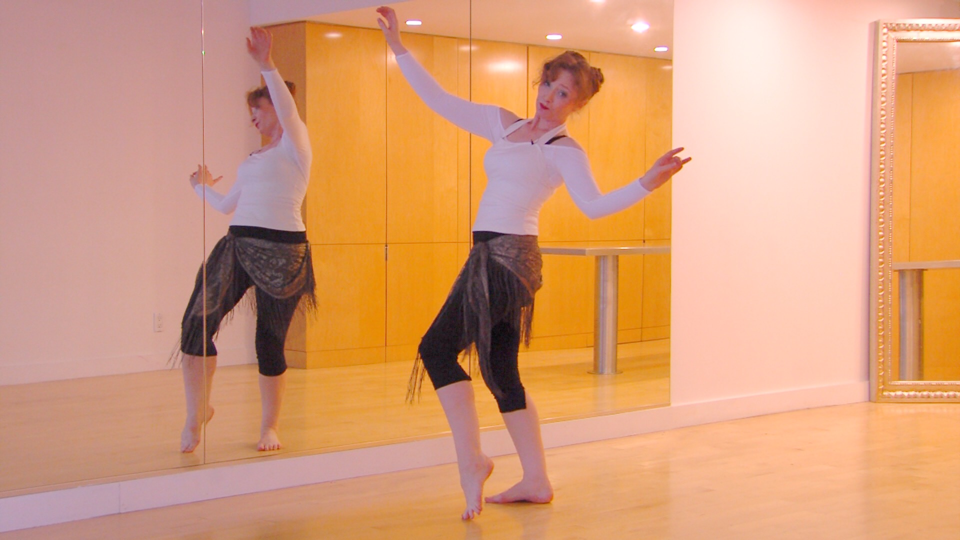 Belly Dance Backbend from the Knees