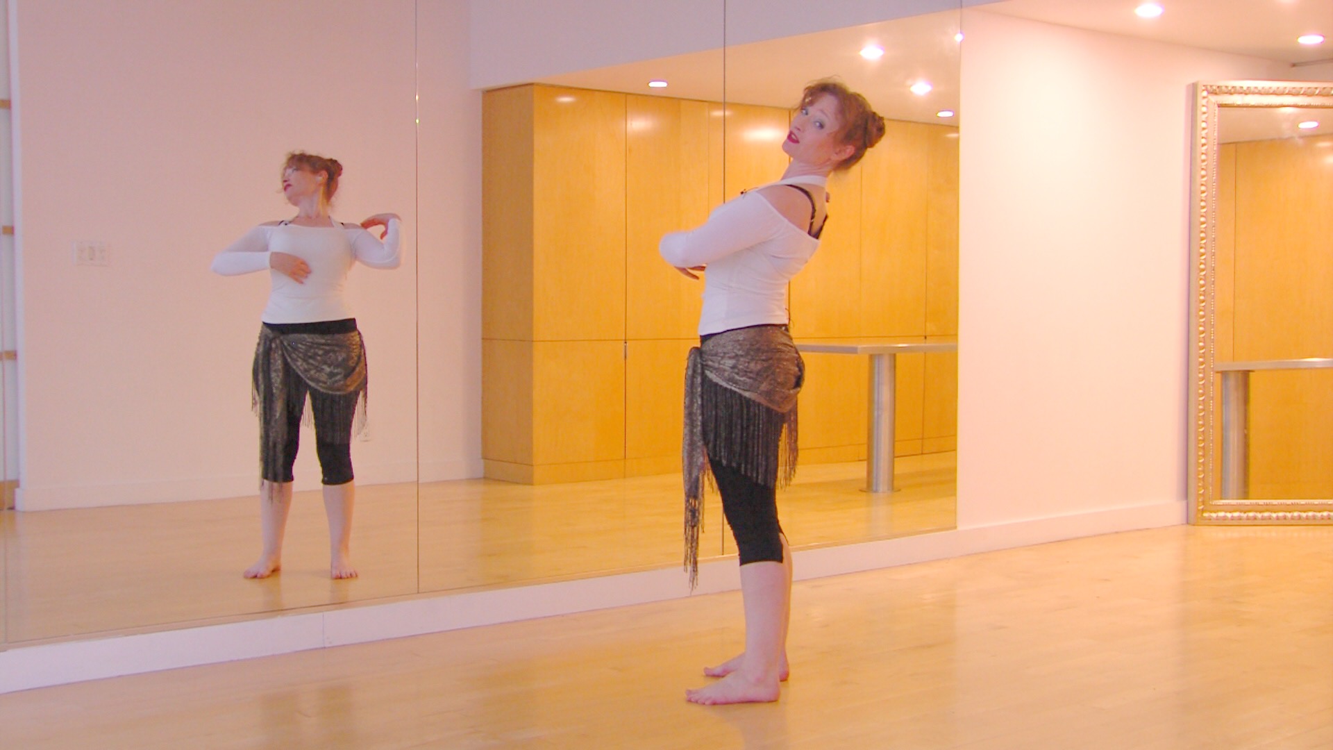 Belly Dance Small Backbend with Autumn Ward