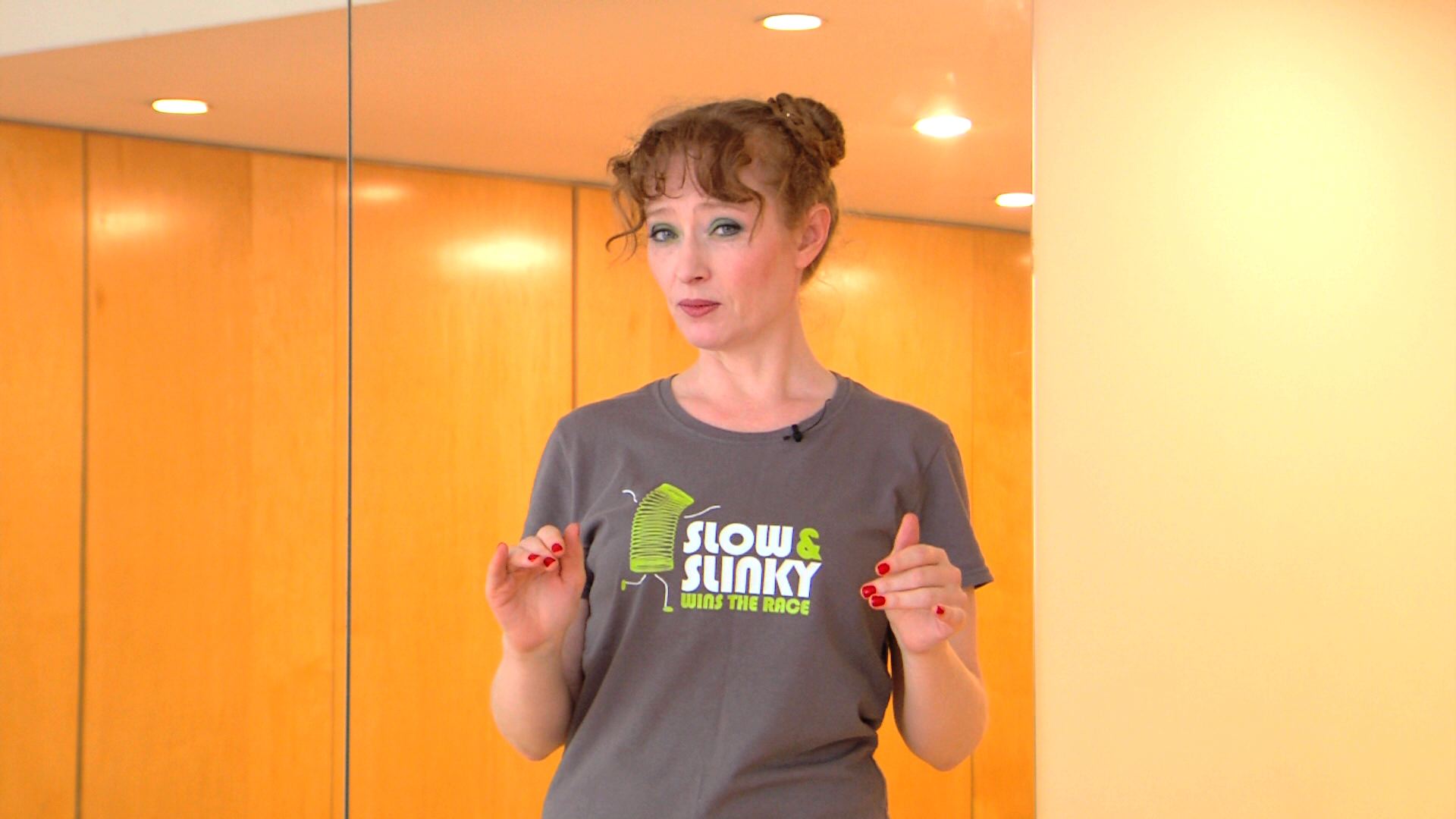 0:06 Hands and Wrists 1: Hand Position