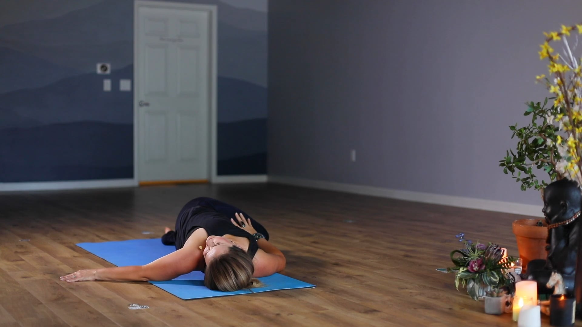 Intermediate Twisting Practice with Yvonne (50 min)