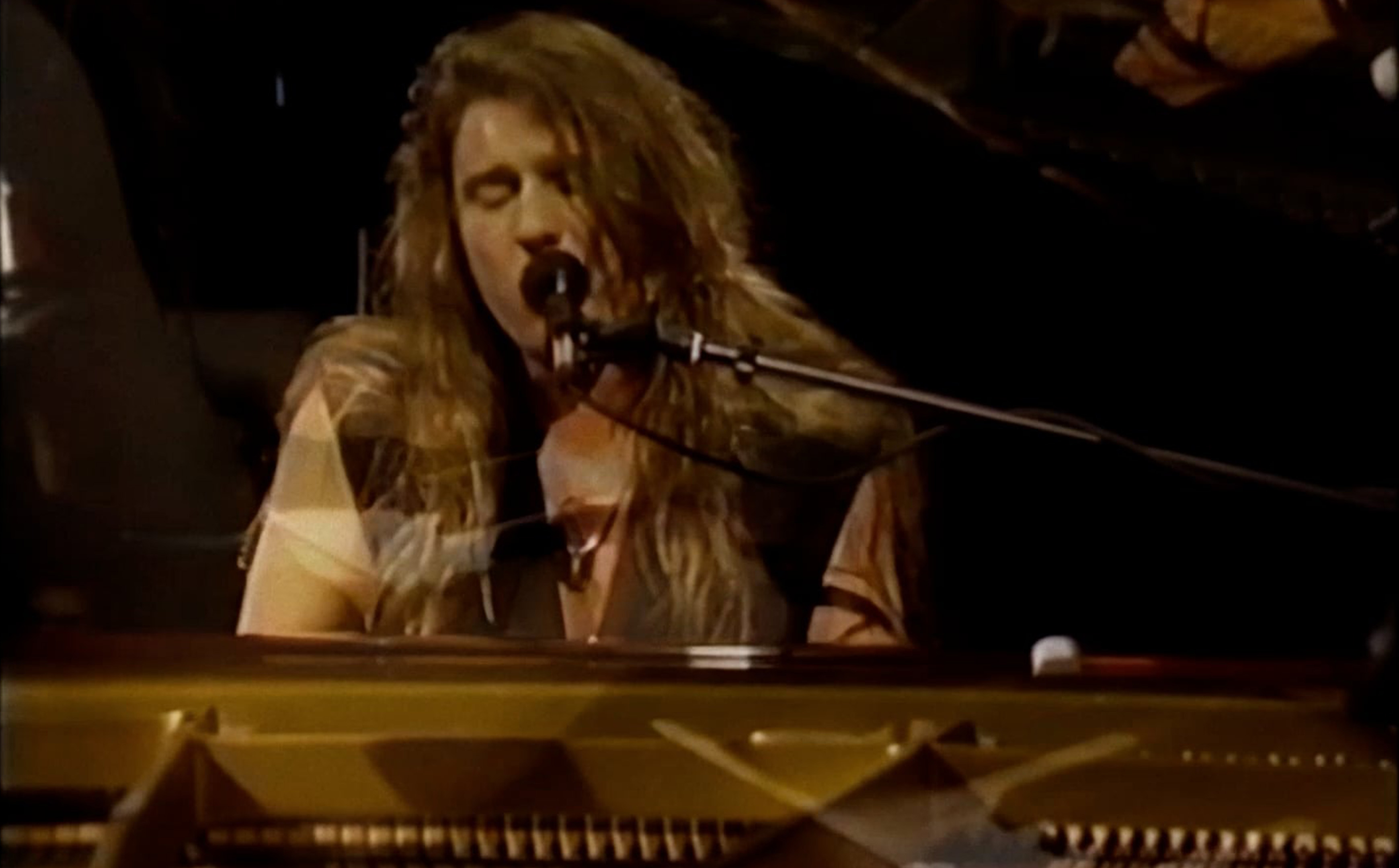 Mama Don't You Cry - Unplugged in Hong Kong, february 1993 (Edited version)