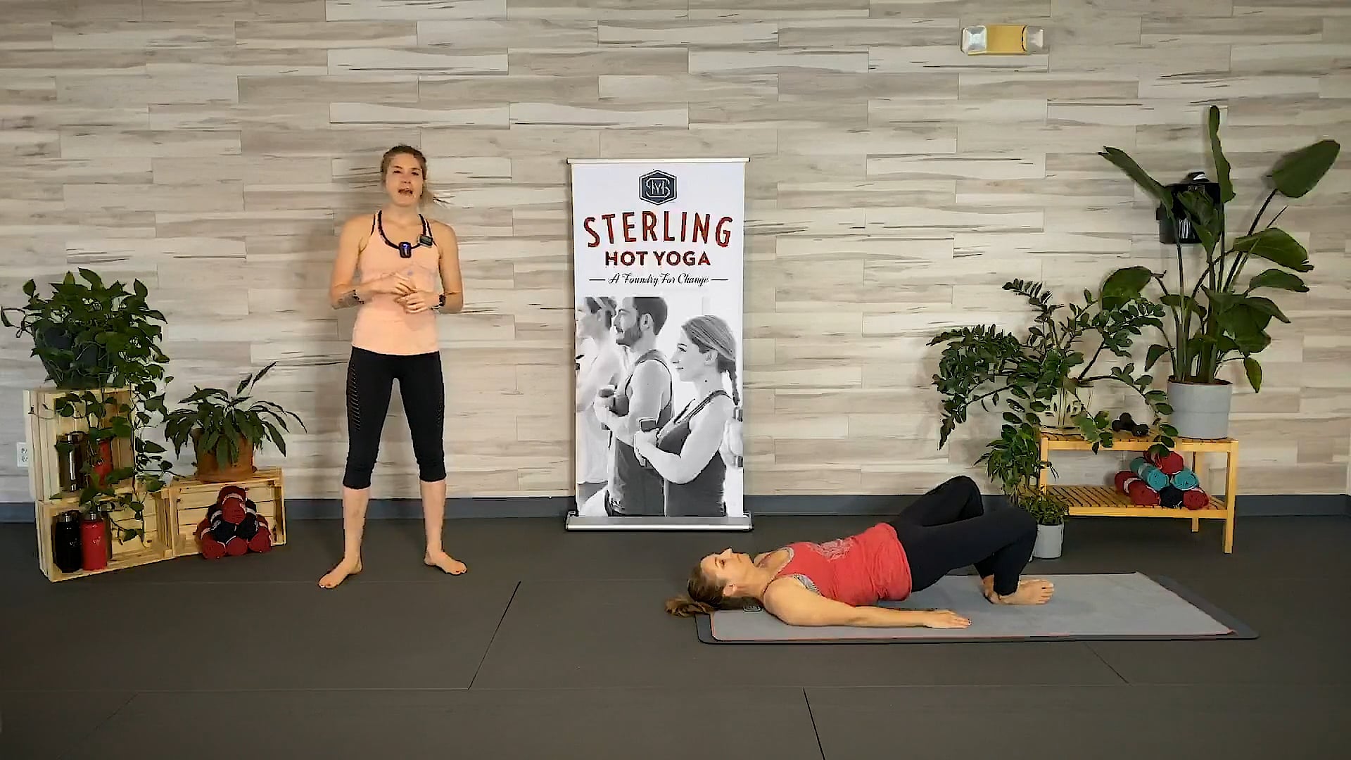 V - 45min Hot Pilates with Caroline