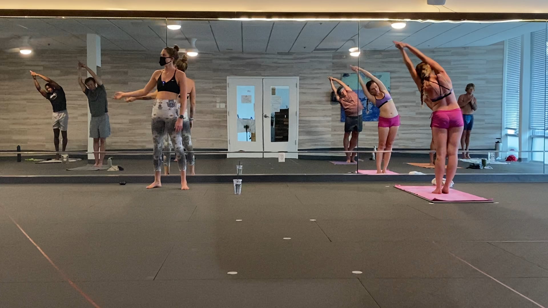 Studio Sterling 60 Caroline 