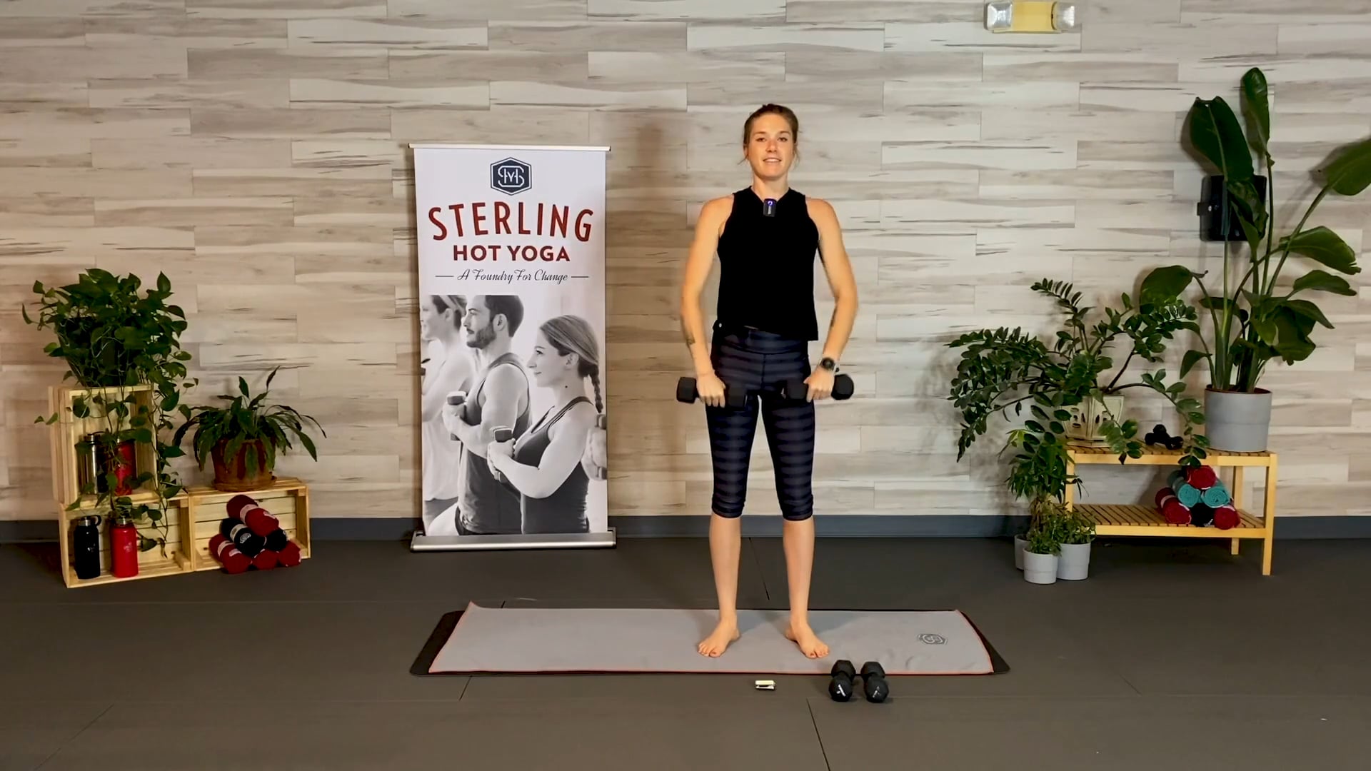 30min Upper Body and Core With Caro #6