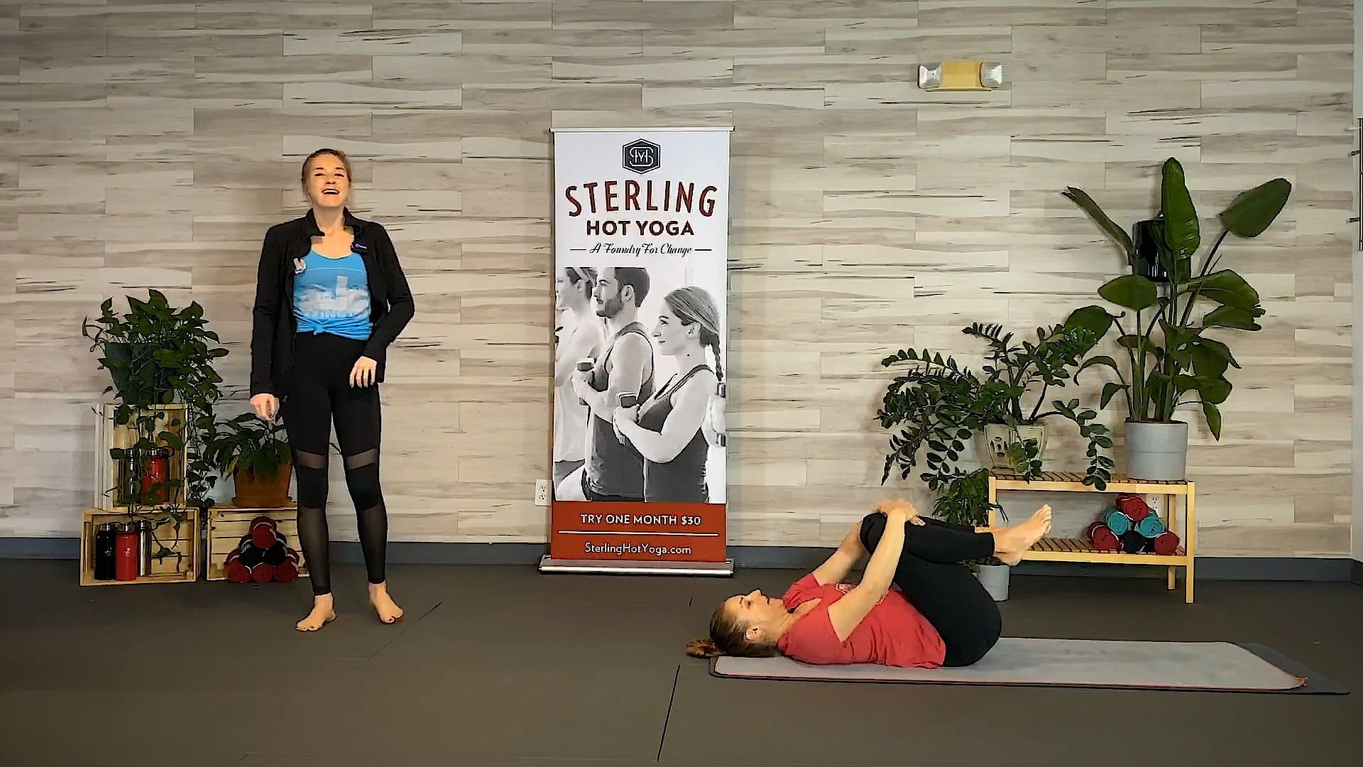 D - 45 min Hot Pilates With Caro