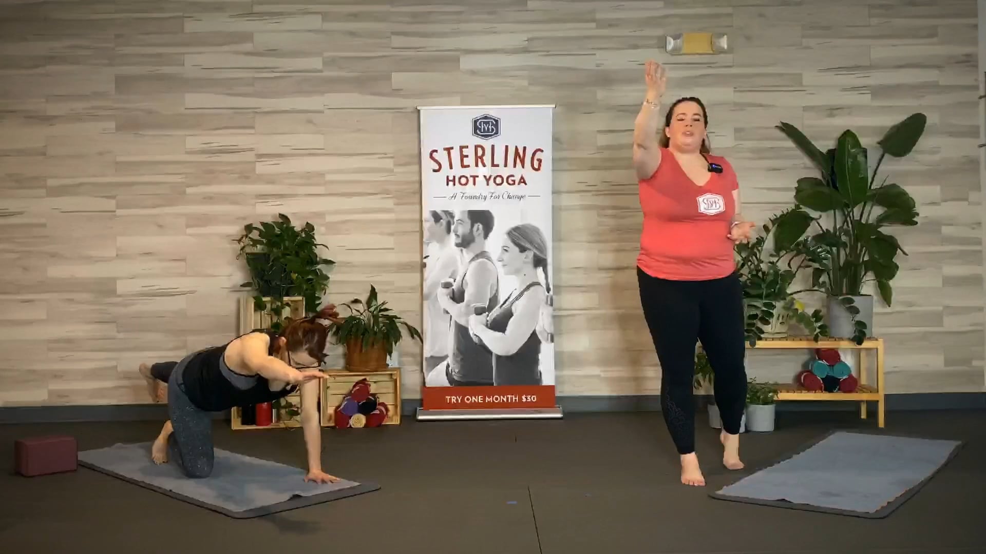 L - 60min Vinyasa With Erin