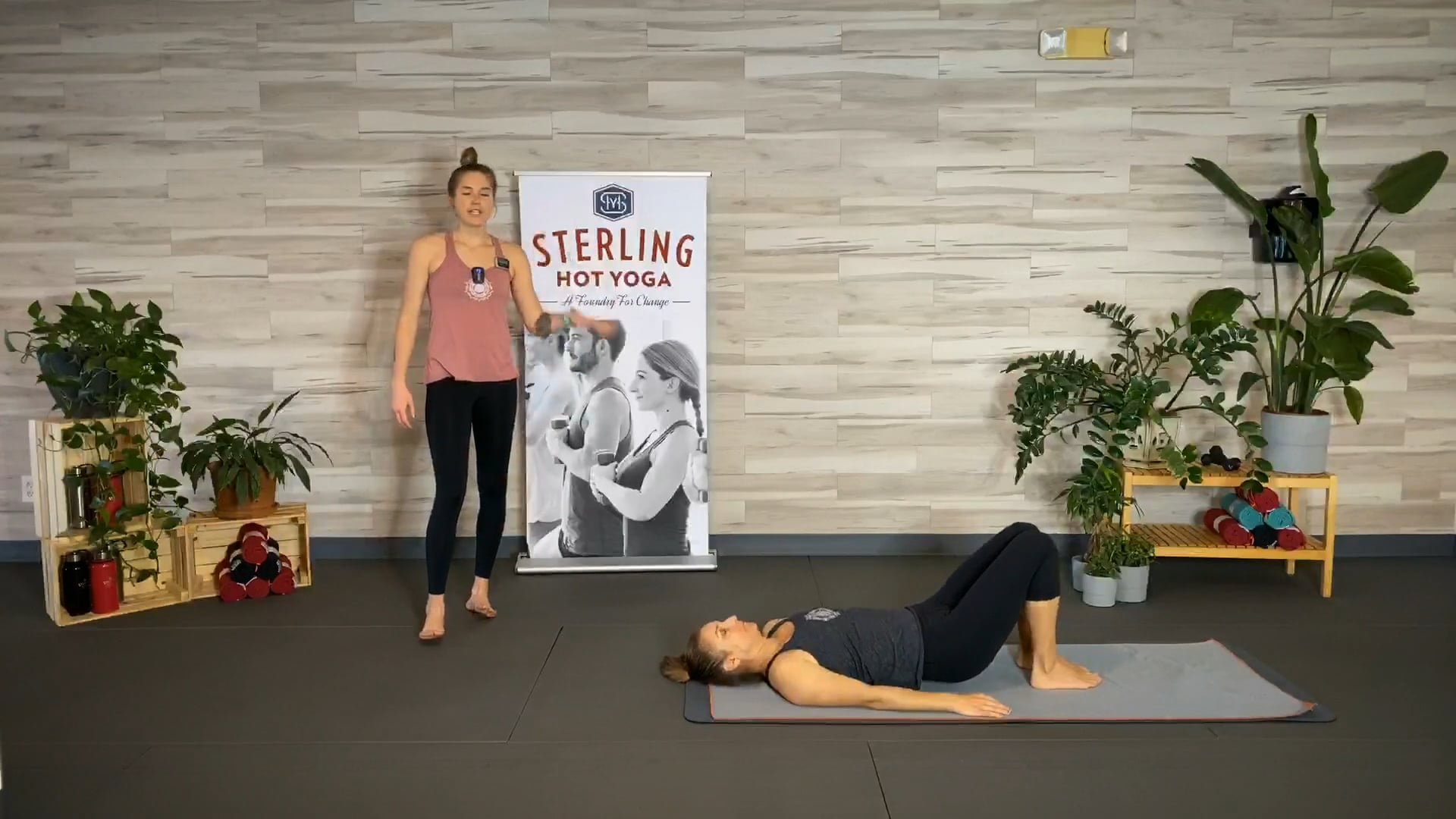 X - 45min Hot Pilates With Caro