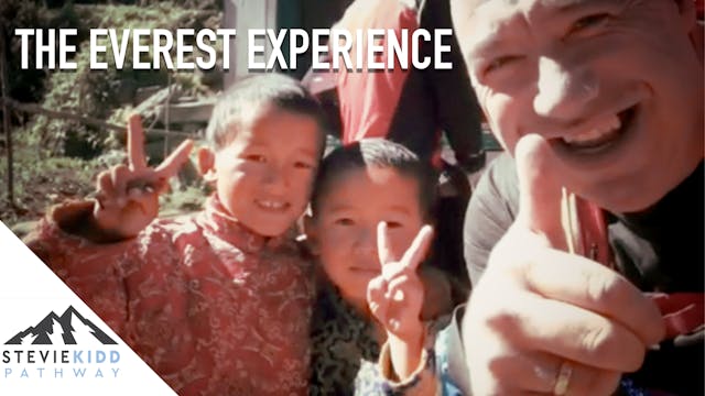 Stevie Kidd - Everest Marathon Experi...