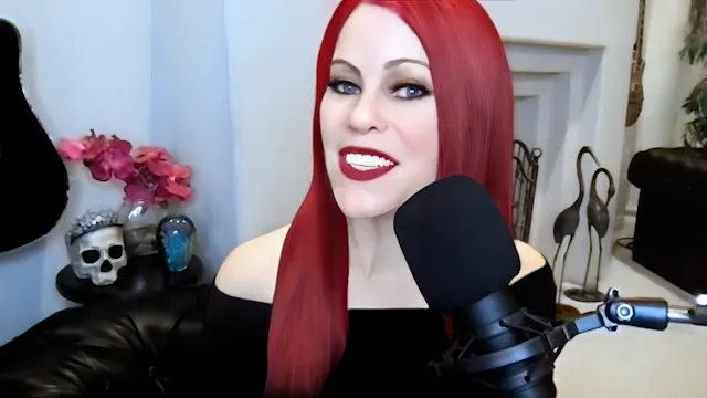 E2 | Love of Talk: Lacey discusses Ro...