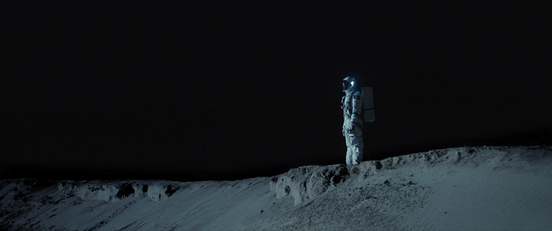 Mangata: The Road To The Moon