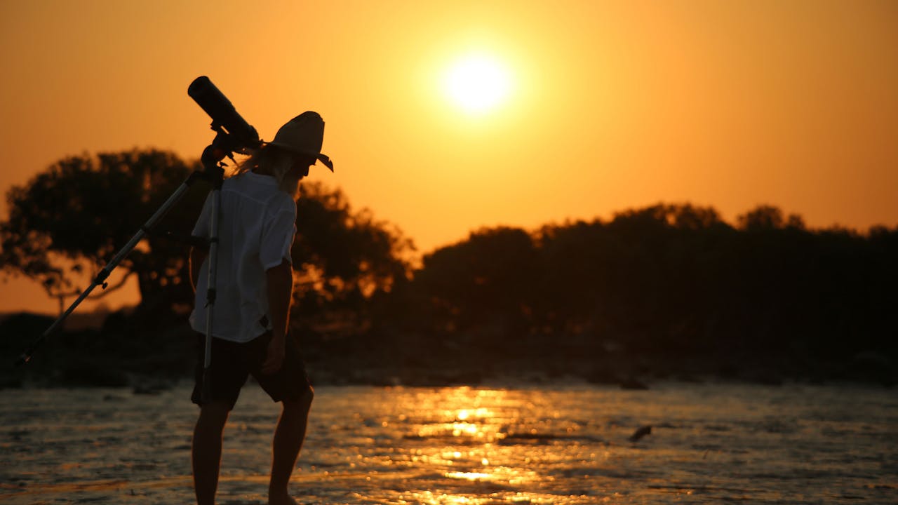 Stargazer's Guide to the Cosmos, A (1-Year Rental)