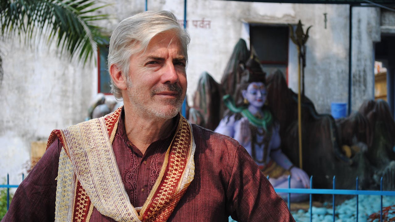 Shaun Micallef's Stairway to Heaven: Gods, Gurus and the Ganges (1-Year Access)
