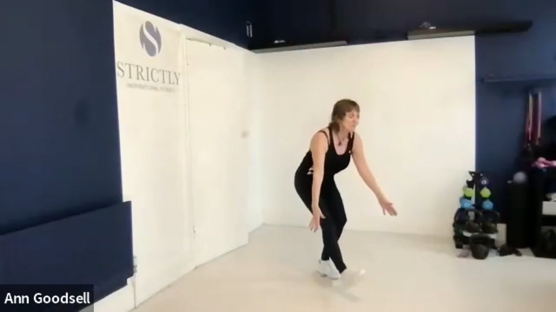 45 MINS WEEK 1 DECEMBER BALANCE TRAINING