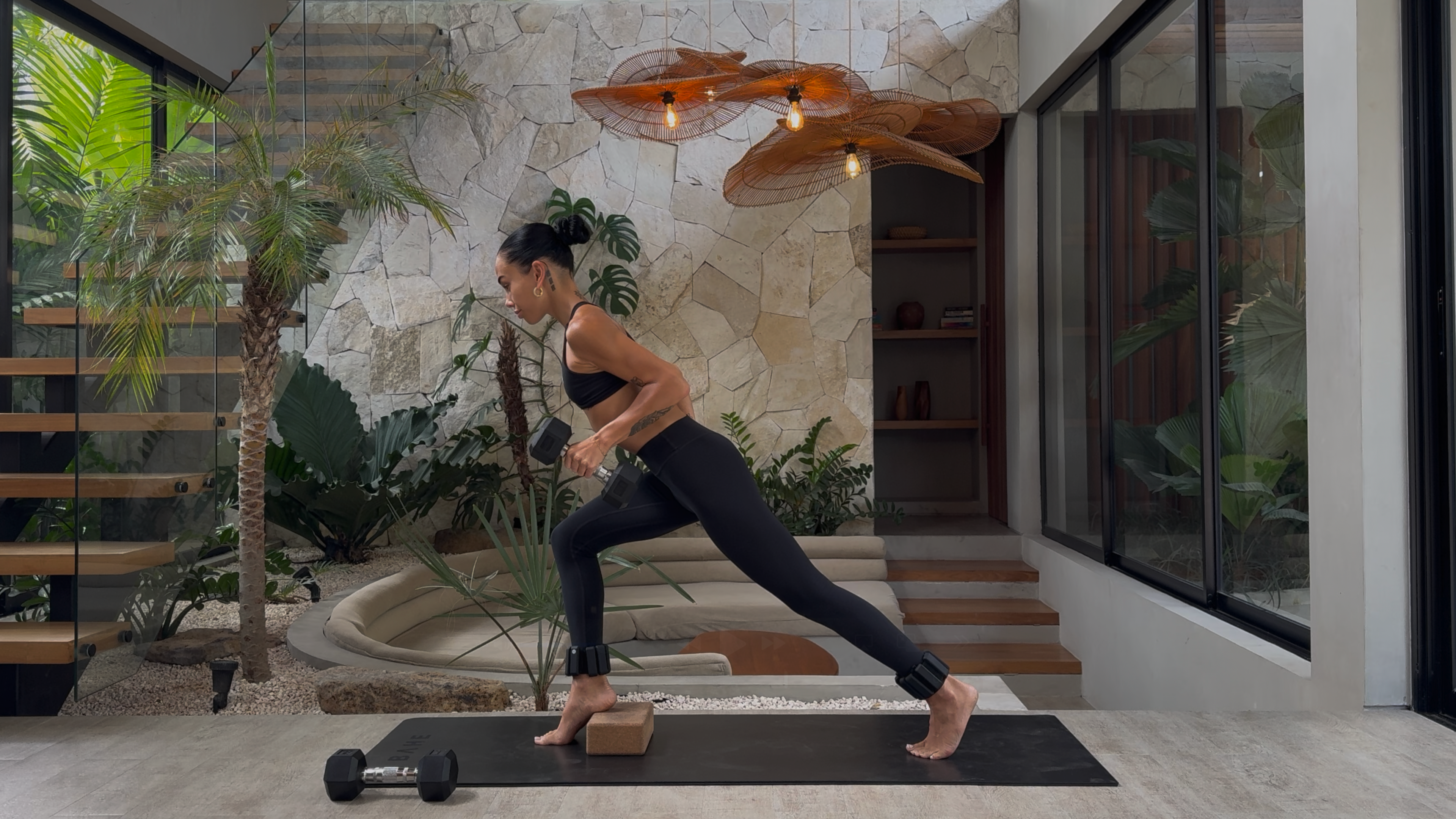 45 MINUTE FULL BODY STRONGER: HEAVY WEIGHTS + BLOCK