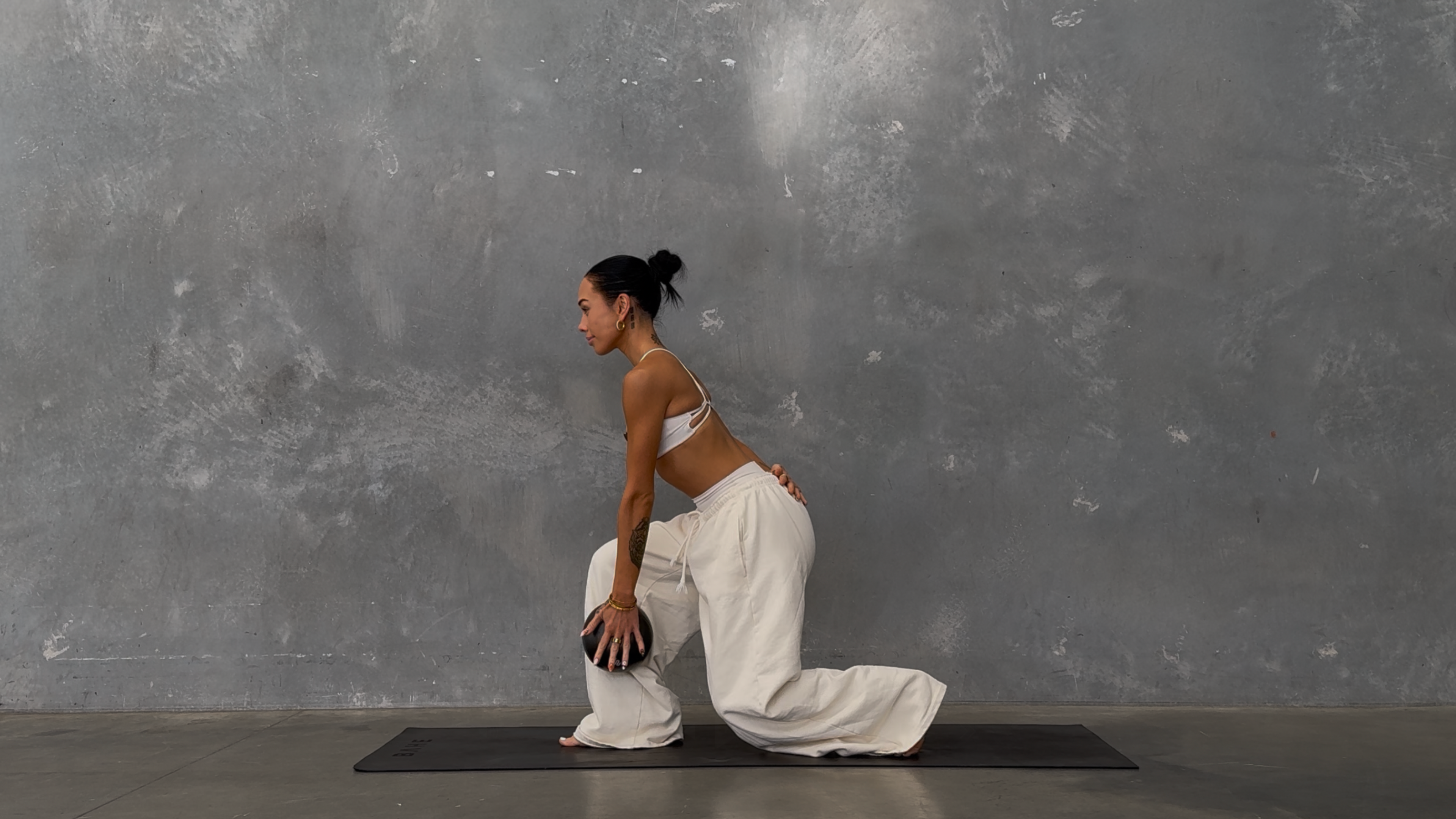 55 MINUTE FULL BODY SCULPT: BALL + ANKLE WEIGHTS