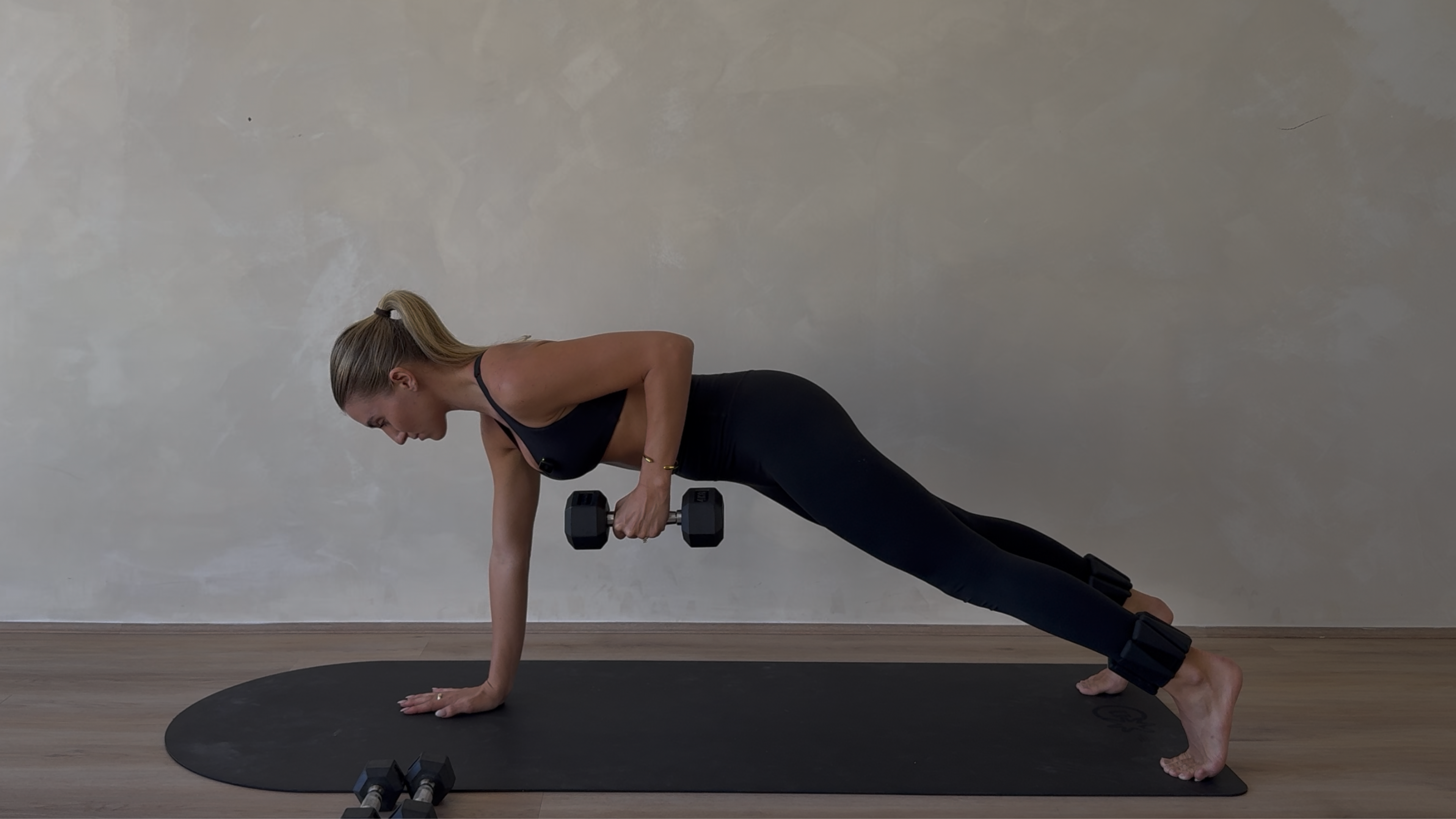 50 MINUTE UPPER & CORE STRENGTH: LIGHT WEIGHTS + MEDIUM WEIGHT + ANKLE WEIGHTS