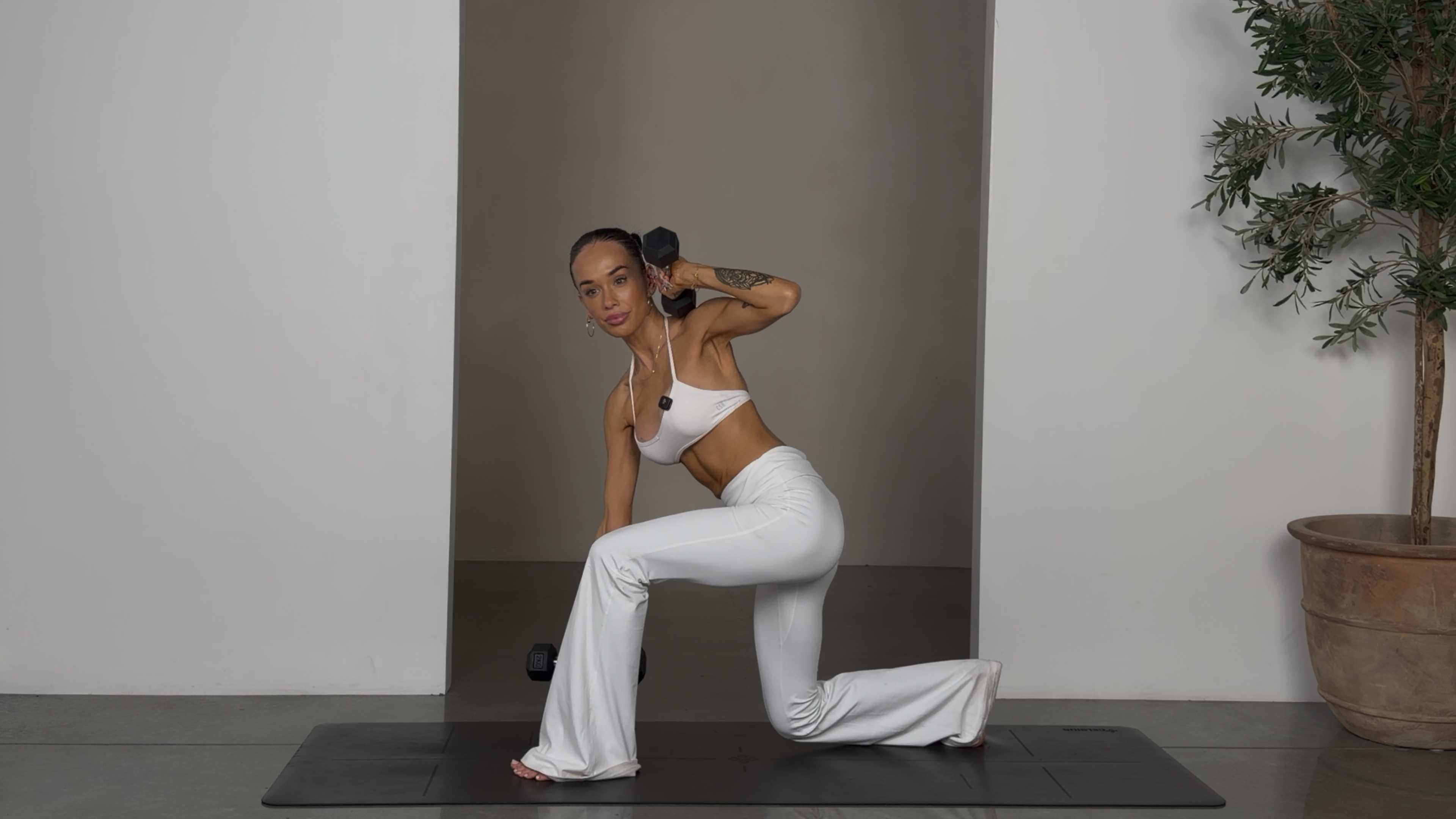 STRONG BY IZZY Video