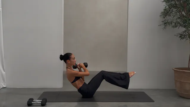 35 MINUTE FULL BODY SWEAT & SCULPT: 4...