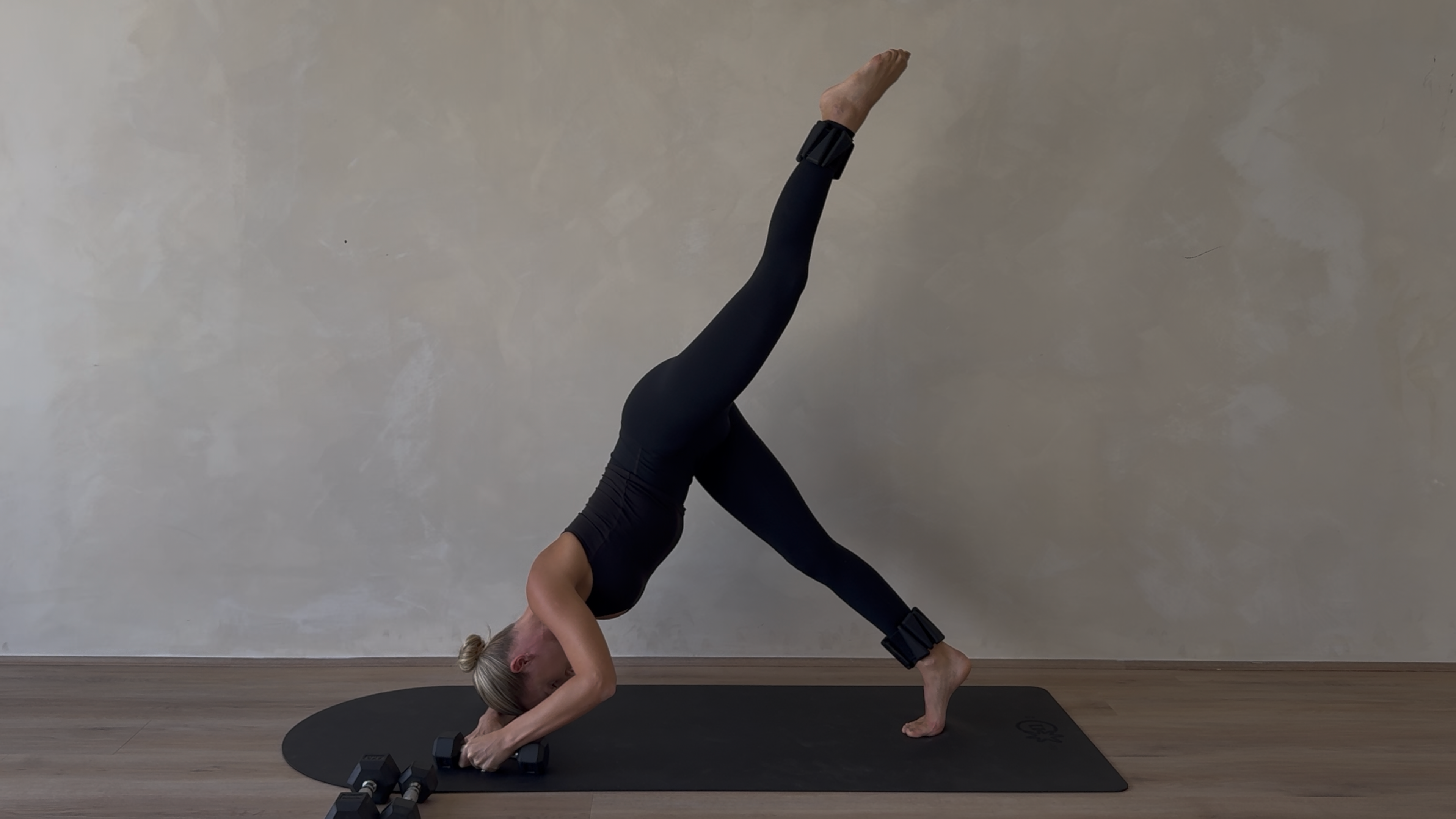 STRONG BY IZZY Video