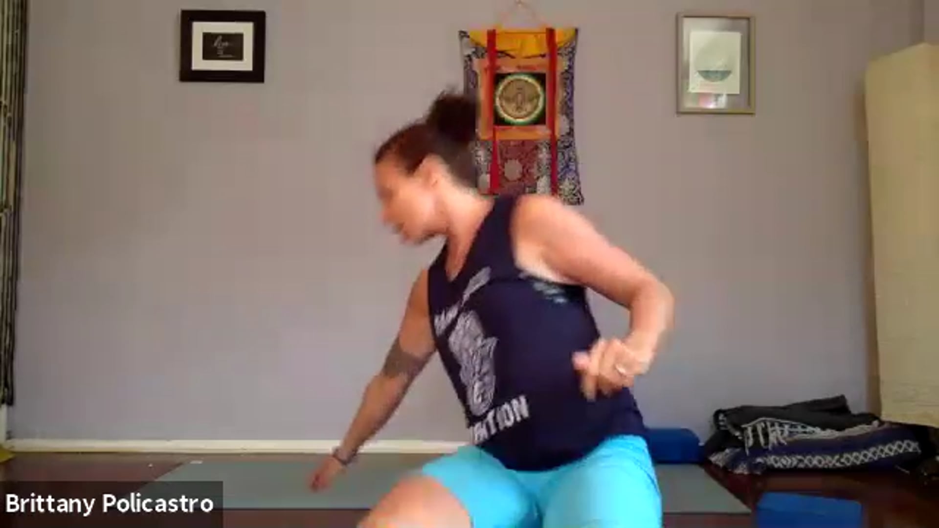 Loosing The Grip: Grounded Flow Vinyasa with Brittany Policastro 