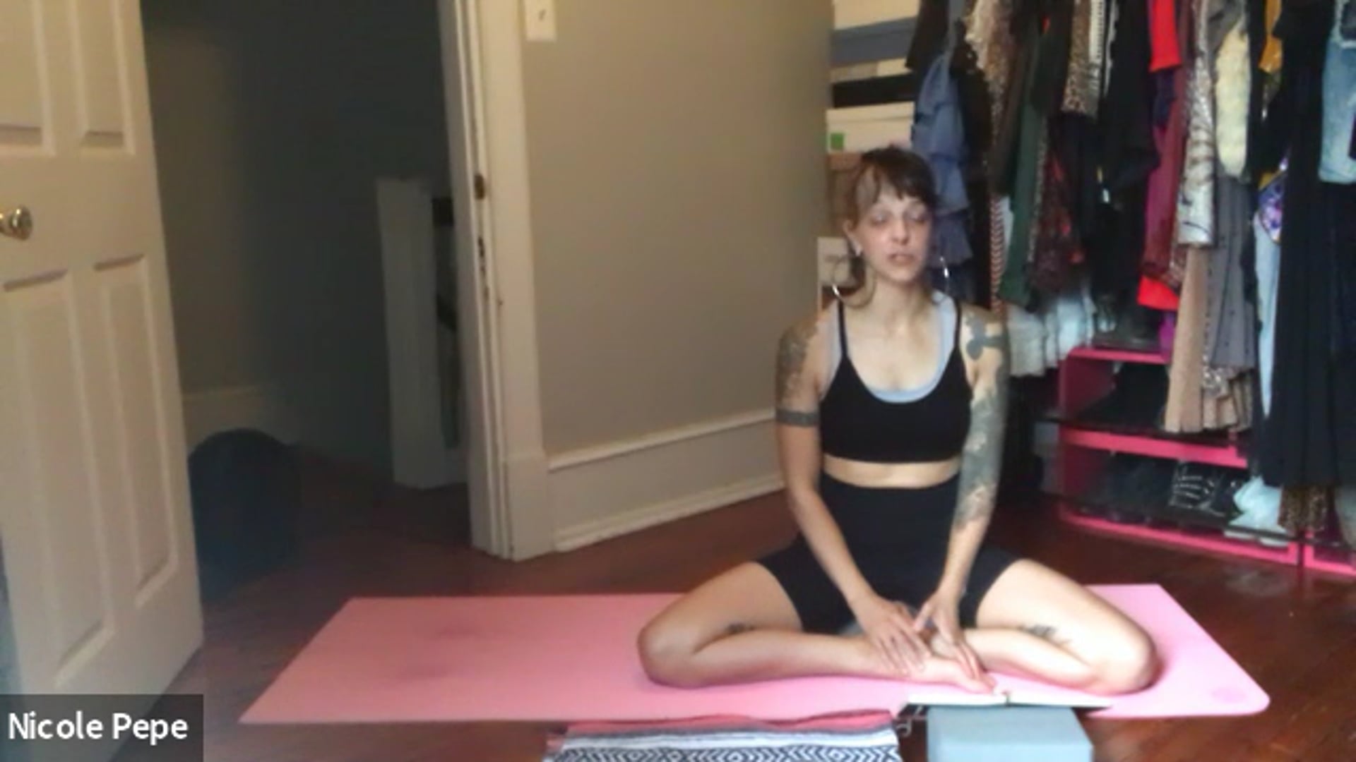 Uddiyana Bandha Breath & Movement: Early Morning Practice with Nicole Pepe