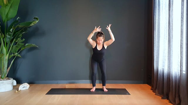 Pilates w/ Rachel for hips and upper ...
