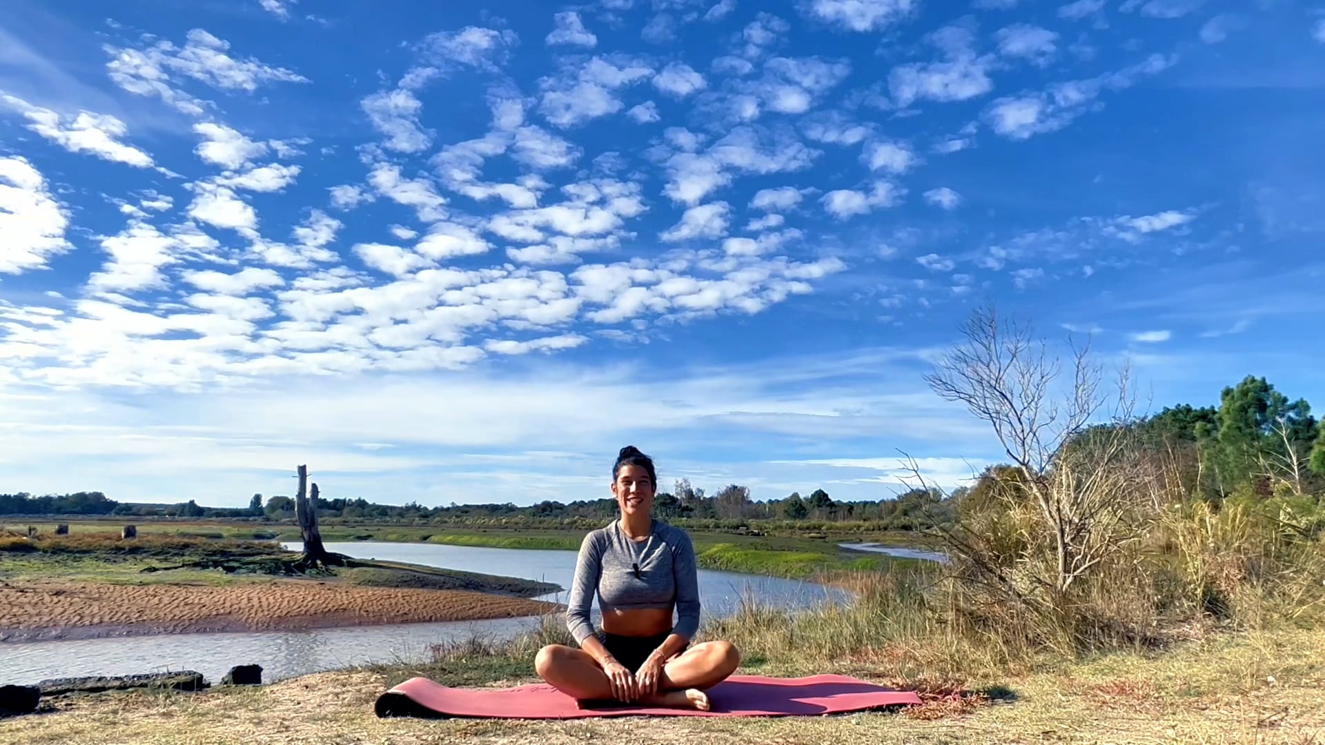 Pistol squat vinyasa