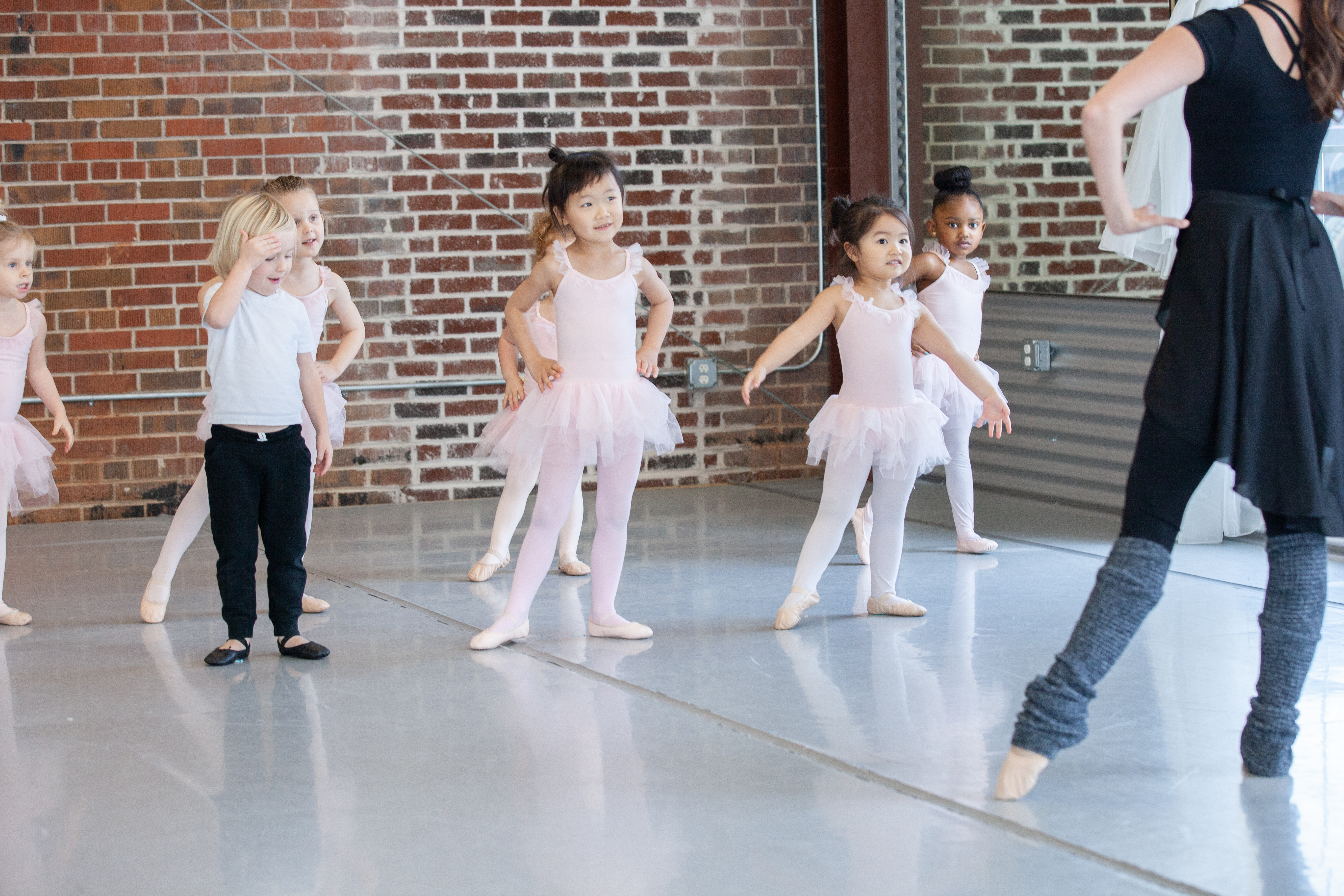 Studio Go Bonus Content