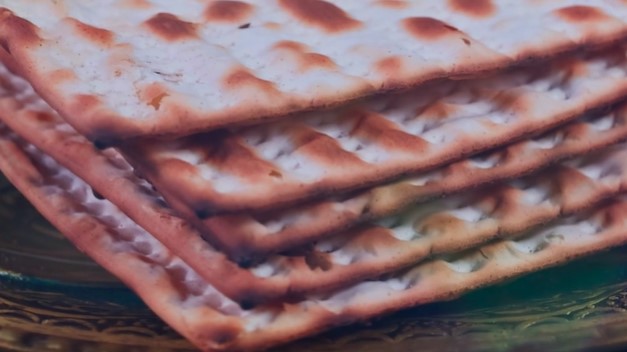 Signs and Secrets of the Messiah: S4 - Multiplication