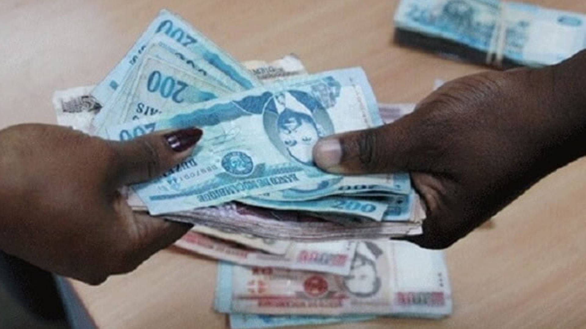 Corrupção no INSS: Quem Paga a Conta?