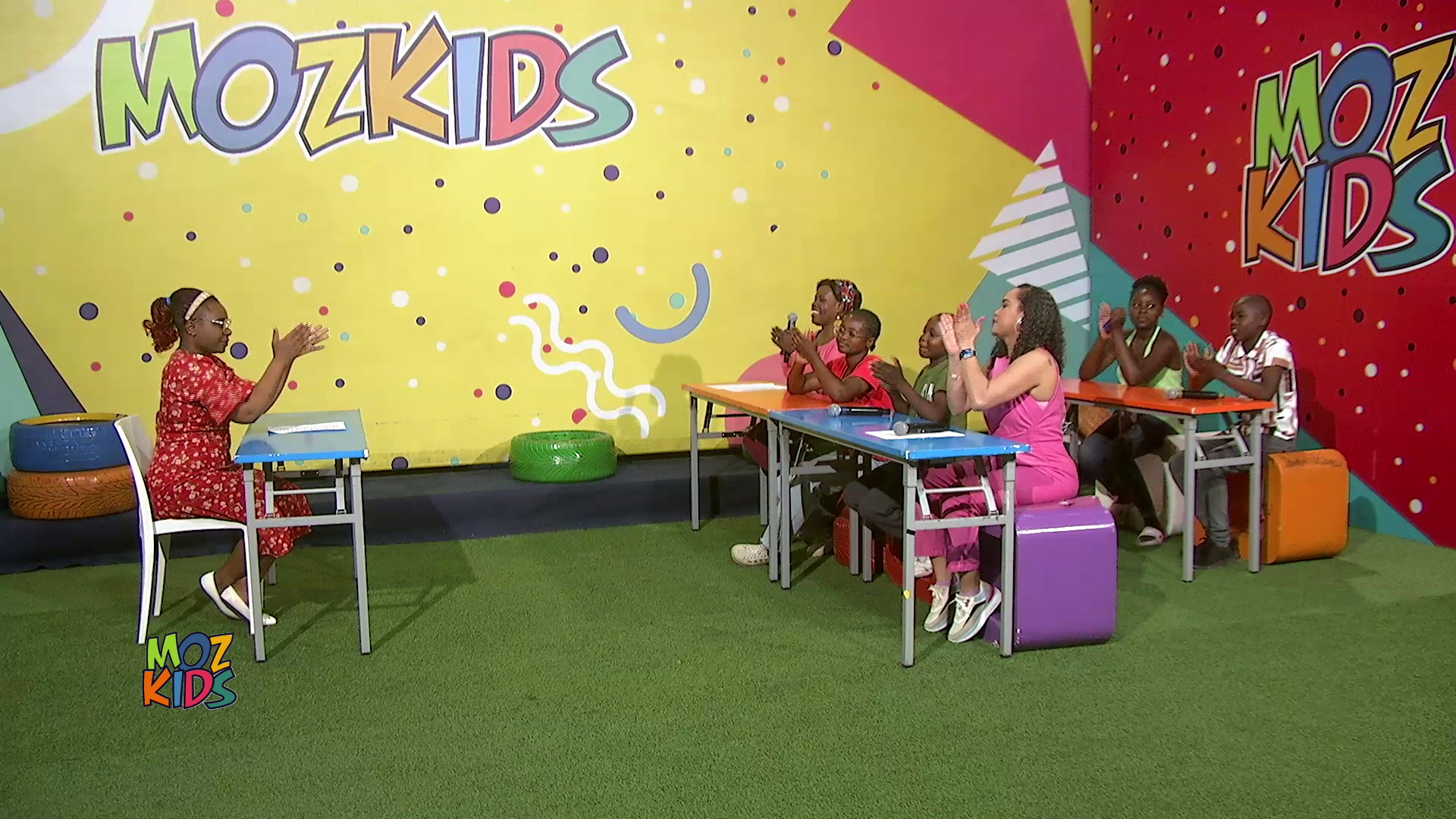 Mozkids: Diversão, histórias e lições com a professora Maria Lya