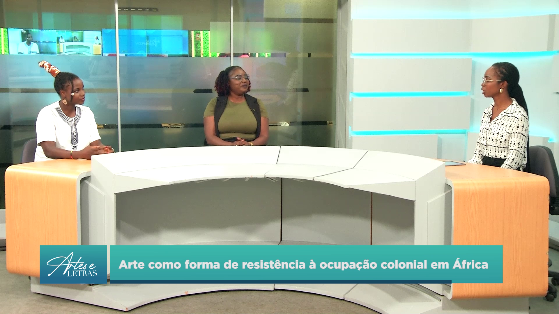 Júlia I Vanessa I Artur I Luis