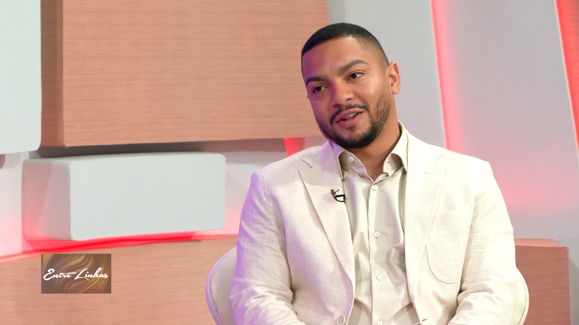 Jahyr Abdula: Da Infância ao Sucesso