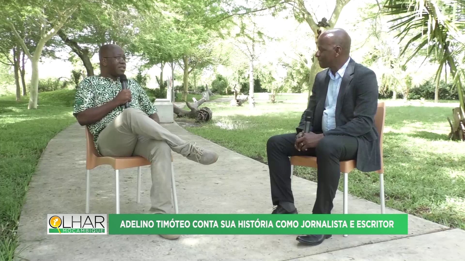 Adelino Timóteo fala da sua experiência como escritor e jornalista