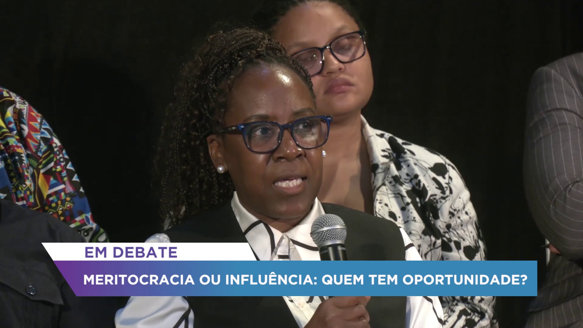 Meritocracia ou influência?