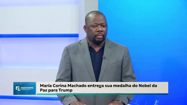 María Corina Machado entrega sua meda...