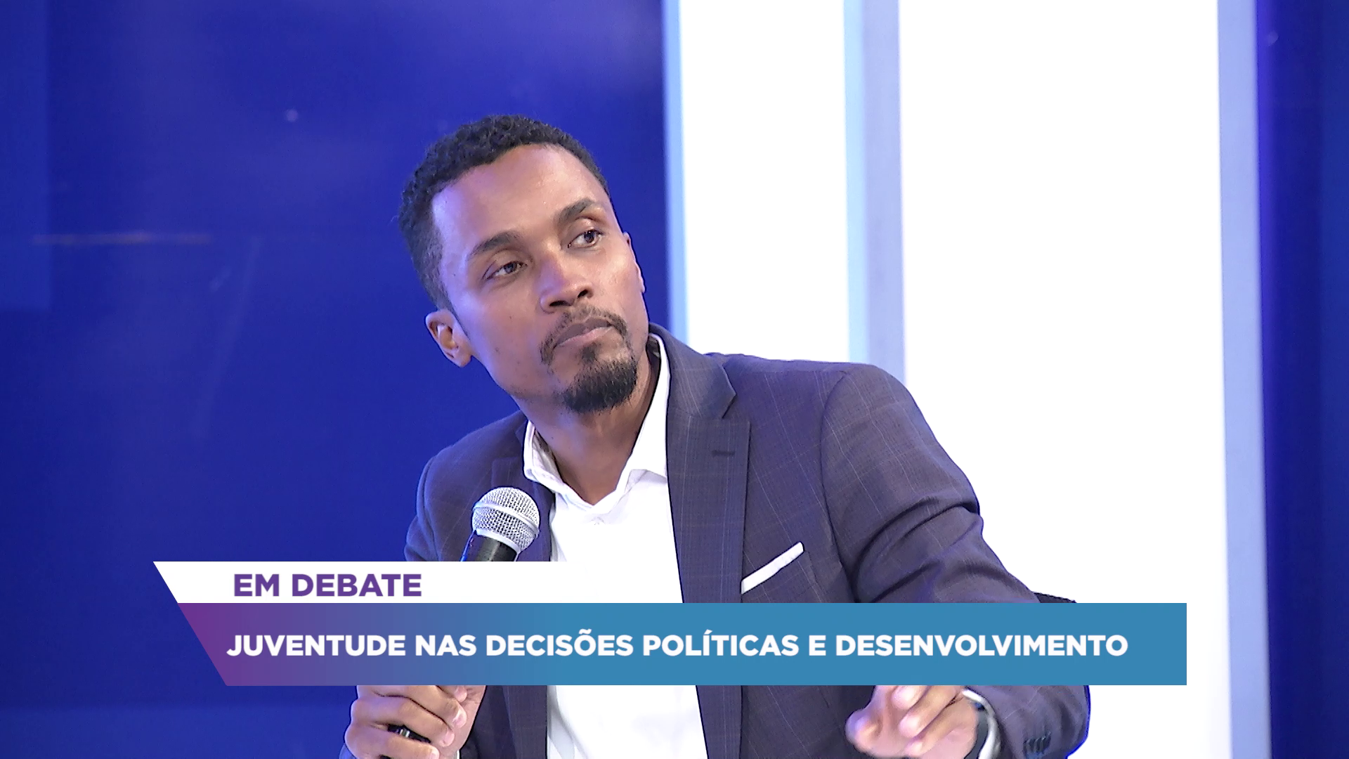 Juventude nas decisões políticas e desenvolvimento