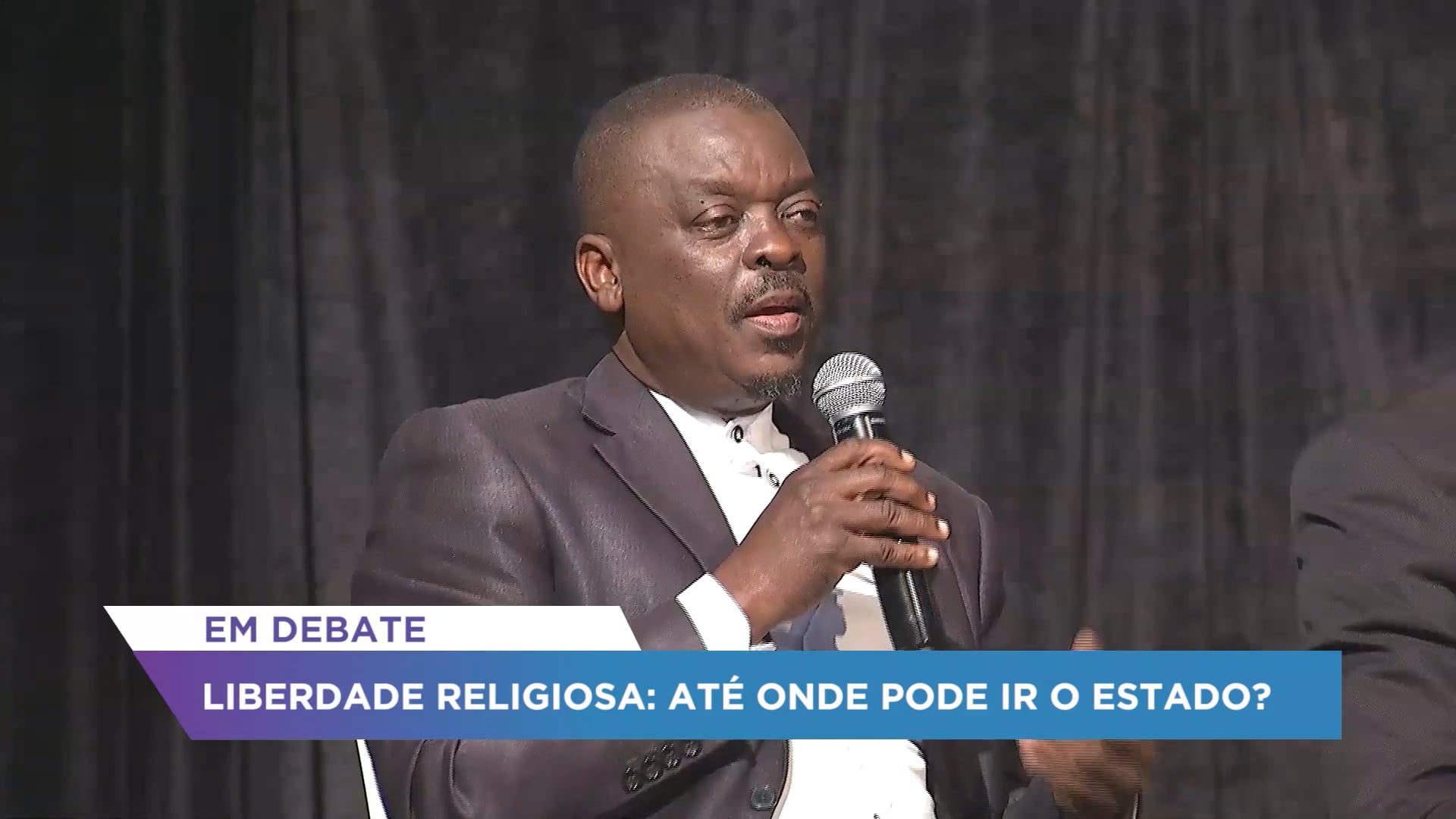 Liberdade Religiosa: Até onde pode ir o Estado?